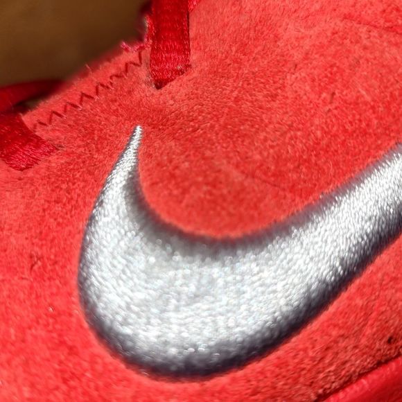 Nike KYRIE 3 GS Basketball Shoes University Red White Suede - Picture 4 of 5